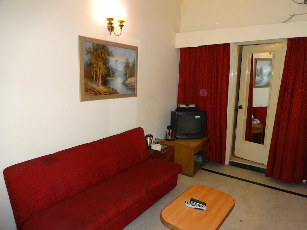 Alka Premiere Otel Yeni Delhi Dış mekan fotoğraf